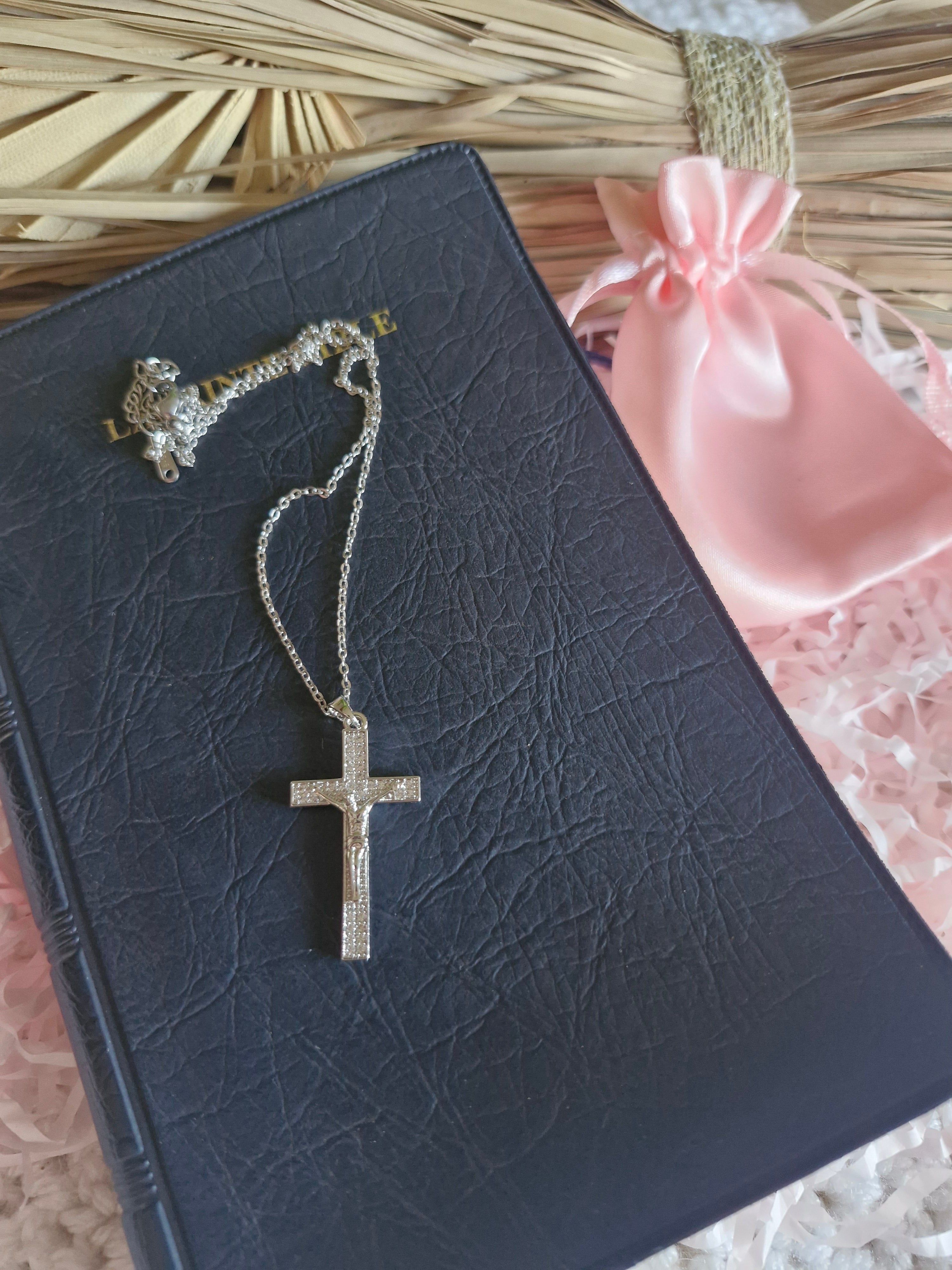 Collier Jésus argenté